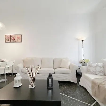 Apartment In Nervi Porticciolo - Stazione10' - Wifi Genua
