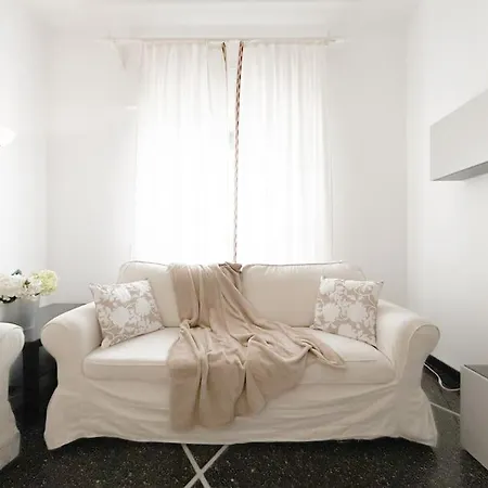 In Nervi Porticciolo - Stazione10' - Wifi Apartment