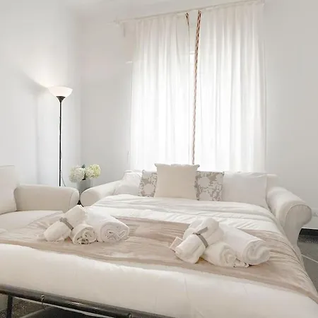 Apartment In Nervi Porticciolo - Stazione10' - Wifi
